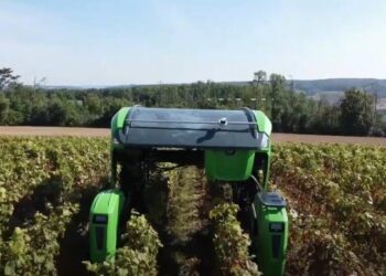 Avignon : Trektor, le 1er tracteur hybride, autonome, 100% électrique ‘Mention spéciale Nouvelles Technologies’ à Med’Agri