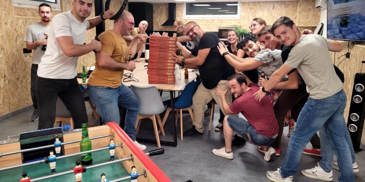 Portrait de Cédric Rouire, chef d’entreprise avignonnais, fondateur d’Edissyum, société de dématérialisation de documents