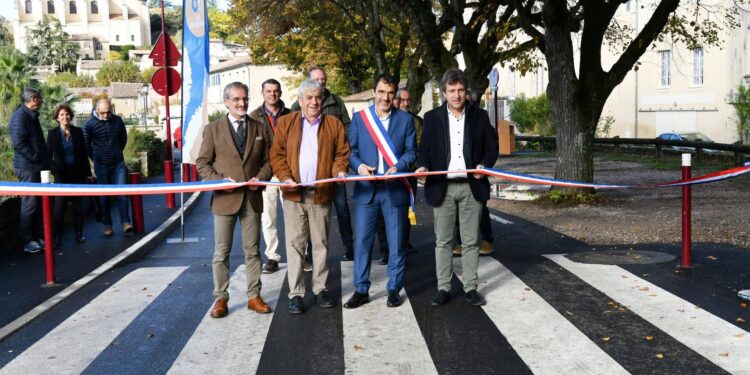 Bédoin : une portion de la route de Flassan remise à neuf