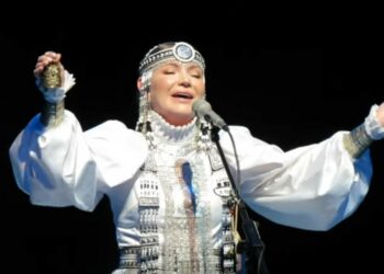 Orange : chants chamaniques avec Olena Uutai