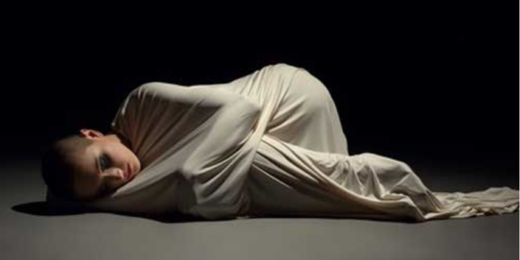 Chien qui fume, venue de Judith Magre
