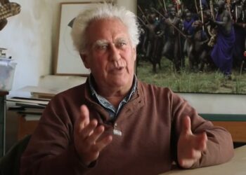 La Maison sur la Sorgue, Hans Silvester, l’homme qui racontait l’humanité, honoré pour son travail de mémoire et de témoignage