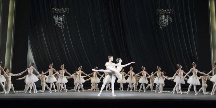 Le ballet ‘Un anniversaire de diamant’ de la Royal Opera House diffusé au Capitole