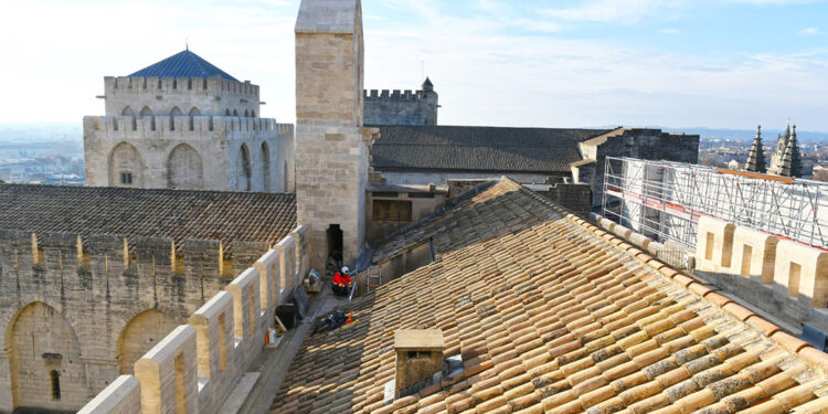 Avignon, Chantier de restauration du Palais des papes, la 2e tranche débute
