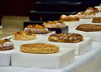 180 galettes et gâteaux des rois préparés pour le concours Épiphanie du Vaucluse