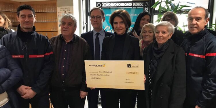 Le Département de Vaucluse remet son chèque à l’AFM-Téléthon