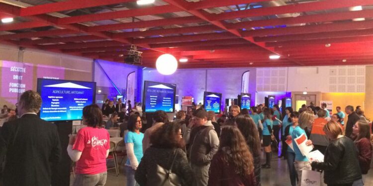 Arles : la ‘Nuit de l’orientation’ permet aux jeunes de s’orienter sans stress