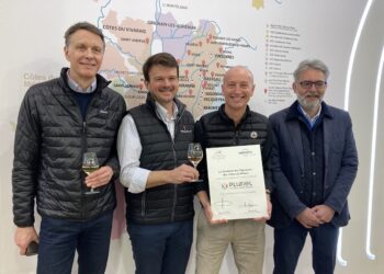 Les vignerons des Côtes du Rhône s’engagent en faveur de l’environnement