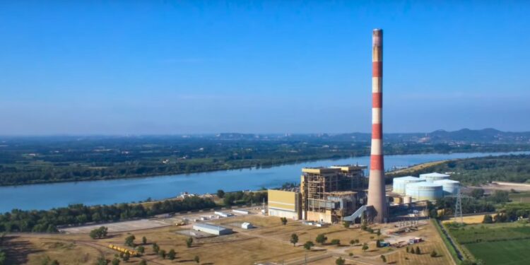 La cheminée d’Aramon sera détruite en juin