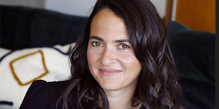 Almé Paris, comment l’Avignonnaise Emmanuelle Szerer rend belles les femmes rondes