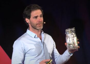 (Vidéo) Quand le papa de Famille ‘presque’ zéro déchet vient jouer à domicile