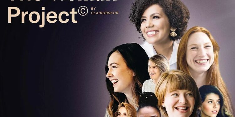 (Vidéo) Avignon, The woman project prend d’assaut le Palais-des-papes