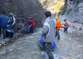 Toulourenc : retour sur les mobilisations citoyennes organisées pour nettoyer la rivière