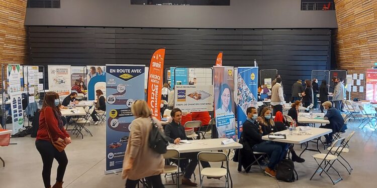 Maz’embauche, la quatrième édition du forum de l’emploi de la ville de Mazan