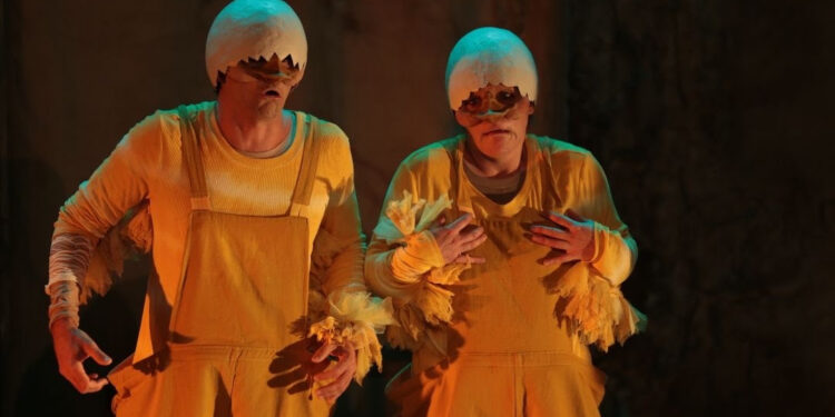 Le conte du Vilain petit canard revisité à la Fabrik’ Théâtre