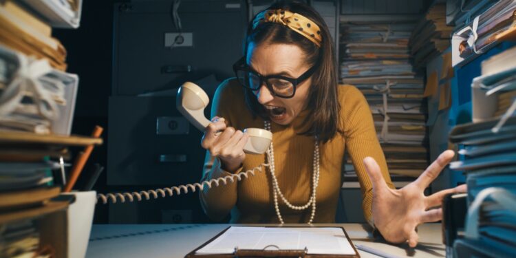 Le démarchage commercial par téléphone interdit le week-end et les jours fériés