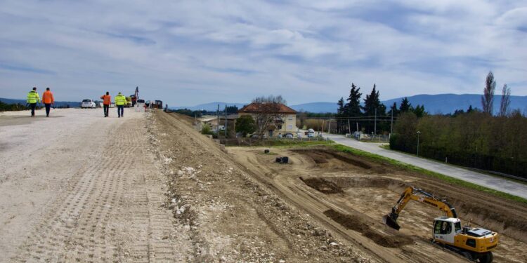 Petit Palais : le passage à niveau sera supprimé à l’automne 2023