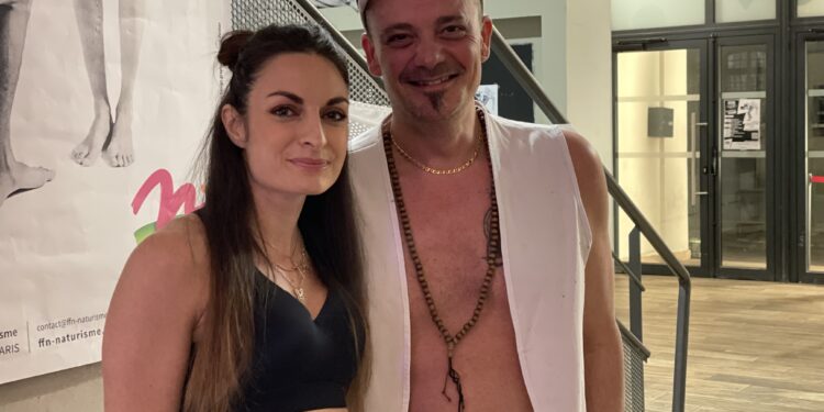 Avignon, Théâtre l’Electro, Ce soir on assiste à une pièce habillée mais nous on sera tout nu !