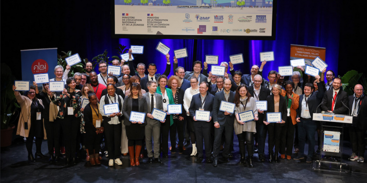 Trois communes vauclusiennes au palmarès des 257 villes internet françaises