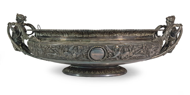 Ivoires Nîmes, Succession d’une grande maison d’orfèvrerie aux enchères