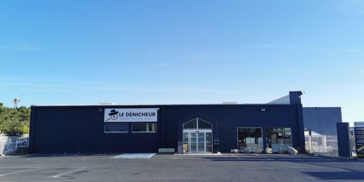 Le Dénicheur : l’enseigne de déstockage ouvre un magasin éphémère à Avignon