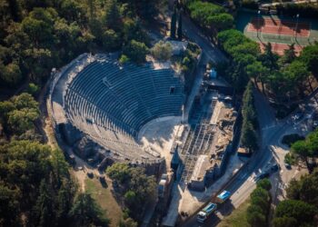 Les Sites antiques de Vaison-la-Romaine sont-ils le Monument préféré des Français ?