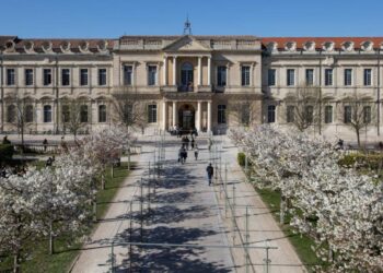 Université Populaire d’Avignon, c’est la reprise en ce joli mois de mai