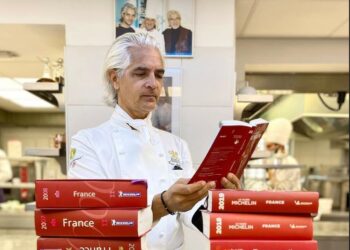 Joucas : le chef étoilé Xavier Mathieu célèbre les 40 ans du Phébus