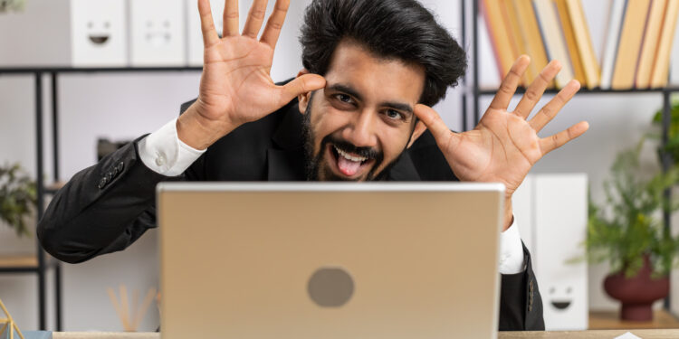 Télétravail et collectivités locales : 1 pas en avant, 2 pas en arrière ?