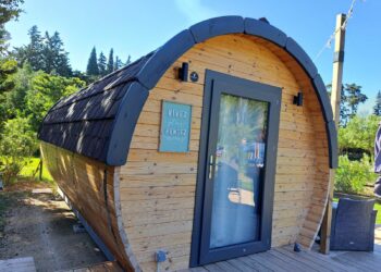 Escapade insolite dans un tonneau ? C’est possible à Jonquières