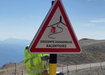 Mont Ventoux : cyclistes, soyez prudents en descente !