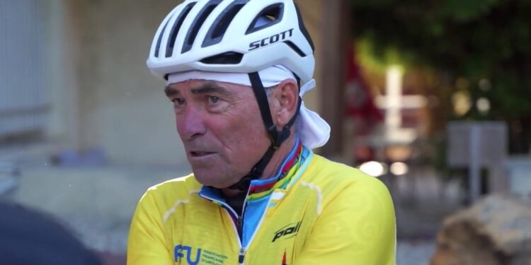 Bernard Hinault refait le Ventoux