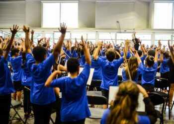Projet ‘Démos’ : cent enfants avignonnais sur scène avec l’Orchestre national Avignon-Provence