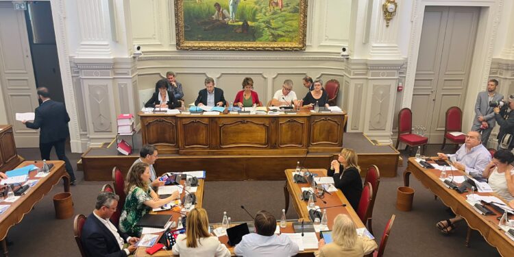 Séance plénière du Département : 40 délibérations, 1 386 pages dont 740 consacrées aux finances et au Rapport d’activités 2022