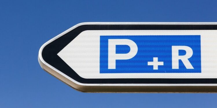 Orange : inauguration du nouveau parking de covoiturage