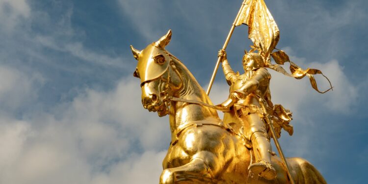 Hommage à Jeanne d’Arc à Avignon, la préfecture dit non à l’Action française