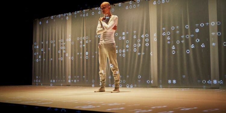 Théâtre des Halles, ‘On n’est pas là pour disparaître’