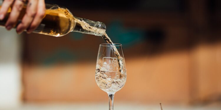 Les vignerons de l’AOC Luberon se réunissent à Lourmarin pour l’événement Wine & Dine