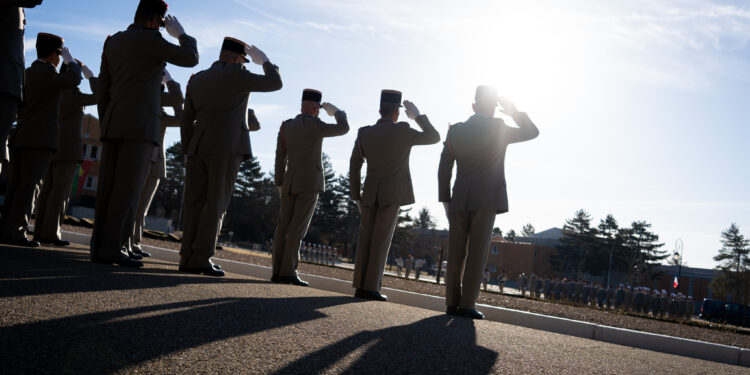 Défense nationale : Le Vaucluse combien de divisions ?
