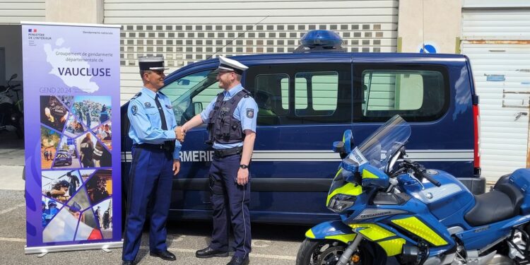 Un policier allemand en renfort des gendarmes du peloton d’autoroute d’Orange
