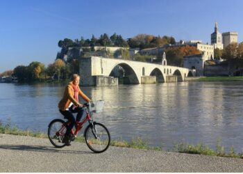 L’office de tourisme du Grand Avignon développe des mobilités touristiques plus durables