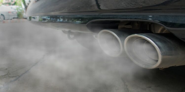 Pollution de l’air par l’ozone : renforcement des contrôles anti-pollution en Vaucluse