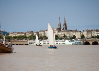 Tourisme fluvial : embarquement immédiat sur la Garonne