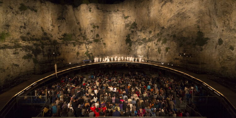 Festival d’Avignon : Arte diffusera un spectacle depuis la Carrière de Boulbon