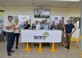 Avignon : l’Isara et l’Université du vin signent une convention de partenariat