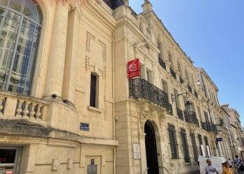 Avignon, Les bureaux de la Caisse d’Épargne de la rue Joseph Vernet transformés en 14 logements