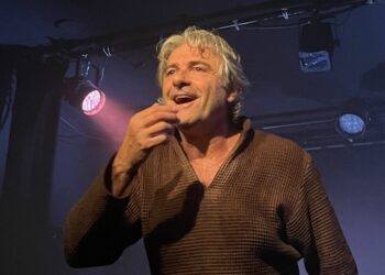 Avignon, Théâtre de l’Oriflamme, La vie interdite nous a scotchés