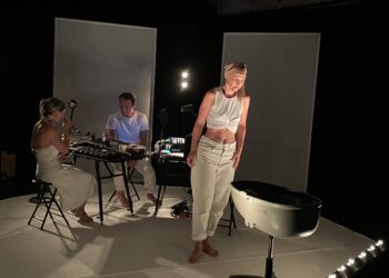 On a été voir ‘Le berceau’ à la Scierie et on a été surpris