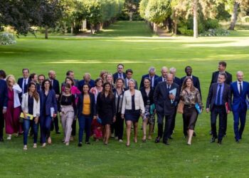 Quelle est la longévité des gouvernements sous la Ve République ?