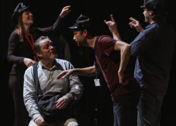 «Le village de l’allemand» séquence émotion au Théâtre des Carmes